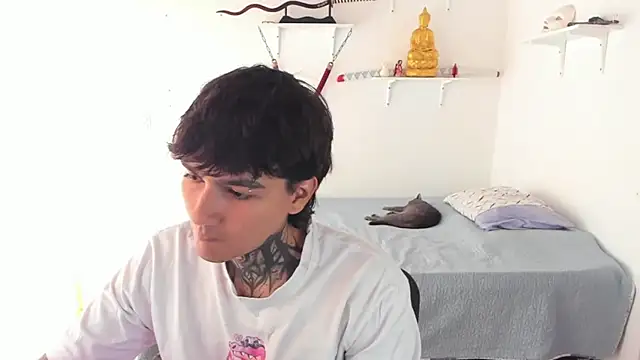 Snapshot of Your_Tao chatting on February 2026 06:53:02 PM Your Tao online show from February 2026 06:53:02 PM