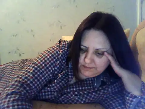 Snapshot of LockyCharm111 chatting on April 2026 06:20:01 PM LockyCharm111 online show from April 2026 06:20:01 PM