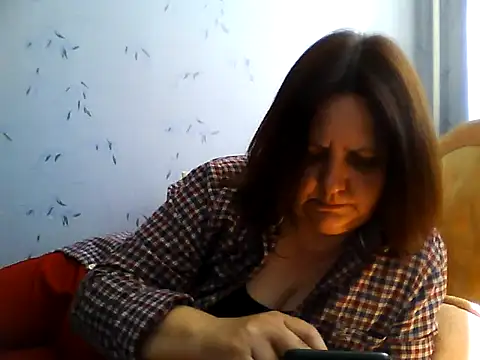 Snapshot of LockyCharm111 chatting on April 2026 10:02:02 AM LockyCharm111 online show from April 2026 10:02:02 AM