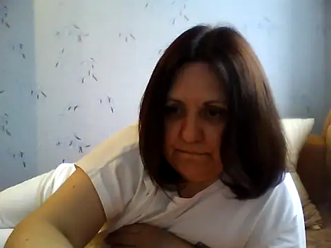 Snapshot of LockyCharm111 chatting on May 2026 03:39:01 PM LockyCharm111 online show from May 2026 03:39:01 PM