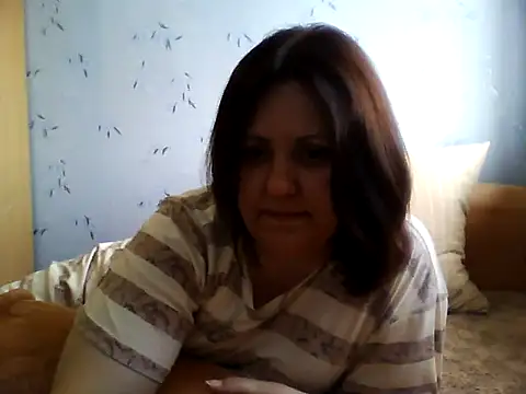 Snapshot of LockyCharm111 chatting on June 2026 04:06:01 PM LockyCharm111 online show from June 2026 04:06:01 PM