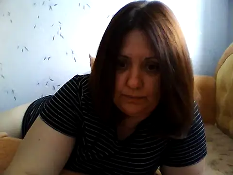 Snapshot of LockyCharm111 chatting on July 2026 04:29:02 PM LockyCharm111 online show from July 2026 04:29:02 PM