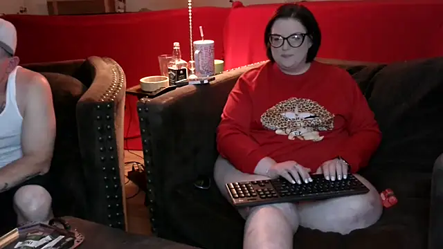 FreaksOffALeash3261 online show from February 2026 10:27:01 AM