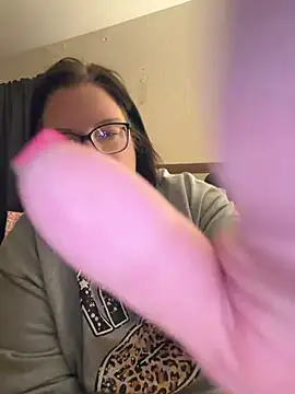 FreaksOffALeash3261 online show from May 2026 12:02:01 PM