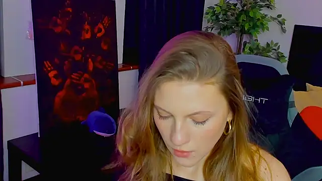 YourSweetArya online show from February 2026 04:02:02 PM