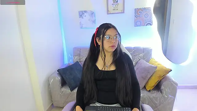 Afrodita rouss online show from February 2026 08:27:02 PM