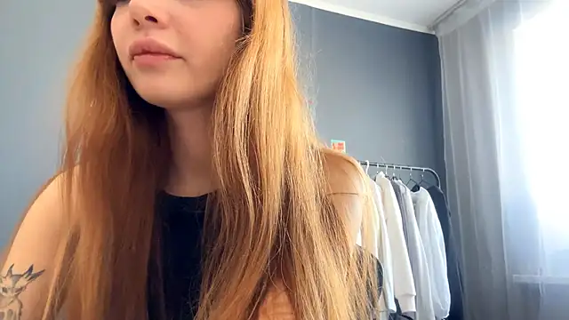 TaliaOgwynn online show from February 2026 09:04:02 AM