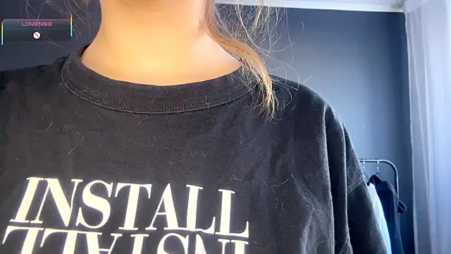 TaliaOgwynn online show from February 2026 11:06:02 AM