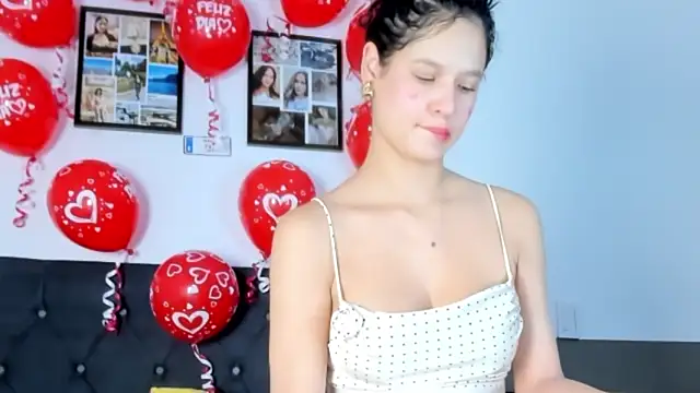 Snapshot of catalina_santana4 chatting on February 2026 03:47:02 AM catalina santana4 online show from February 2026 03:47:02 AM