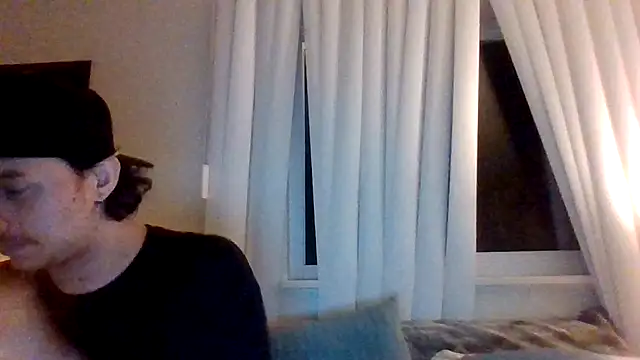 Tallhungandcloudy online show from February 2026 09:54:02 AM