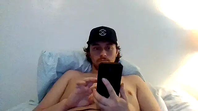 Tallhungandcloudy online show from February 2026 10:18:01 PM