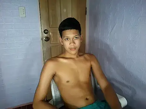 Snapshot of UrAsian_Turjak chatting on February 2026 07:09:02 AM UrAsian Turjak online show from February 2026 07:09:02 AM