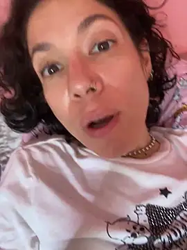 JeanneDuval8888 online show from May 2026 10:05:02 PM
