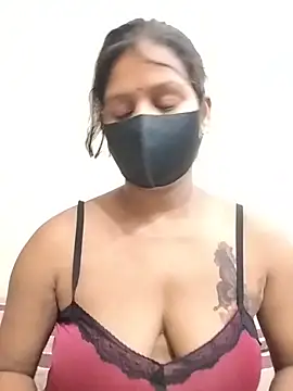 ankita077 online show from May 2026 10:27:01 PM