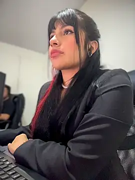 nyx  x online show from February 2026 08:07:01 PM