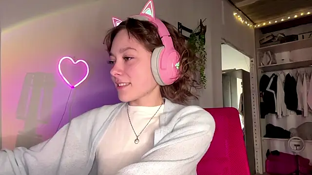 SlunkRear online show from April 2026 10:05:02 PM