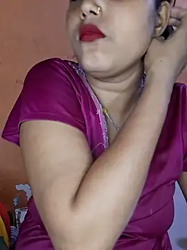 Nency Love143 online show from June 2026 06:05:02 PM