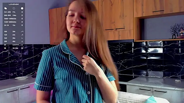 Snapshot of KatheyWasinger chatting on February 2026 01:17:01 AM KatheyWasinger online show from February 2026 01:17:01 AM