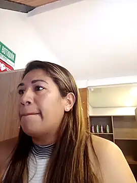 eva vidal  online show from April 2026 04:37:01 PM