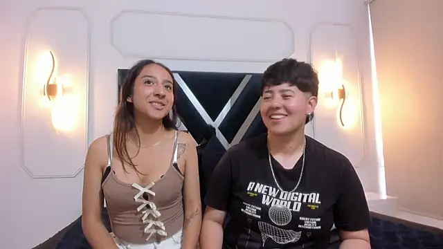 Gaia n Nix online show from February 2026 08:13:01 PM