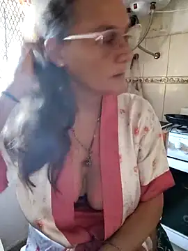 Snapshot of Nanybeach chatting on February 2026 08:16:01 PM Nanybeach online show from February 2026 08:16:01 PM