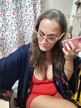 Snapshot of Nanybeach chatting on February 2026 10:39:01 PM Nanybeach online show from February 2026 10:39:01 PM