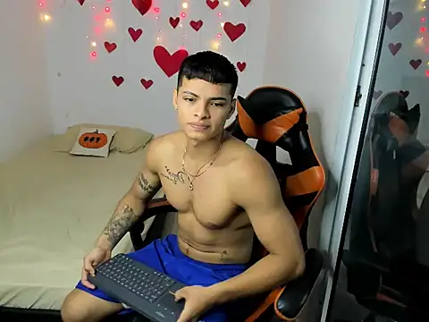 Snapshot of RYAN_MYEARZ__ chatting on February 2026 12:56:01 PM RYAN MYEARZ online show from February 2026 12:56:01 PM