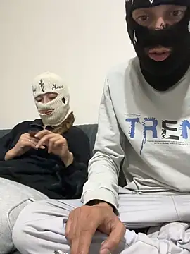 harleyquin00 online show from April 2026 10:32:02 PM