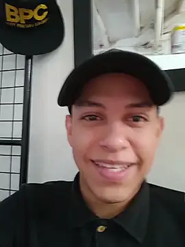 Top and bottom online show from May 2026 06:59:01 PM