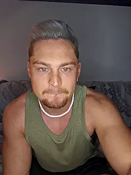 Snapshot of EddyRise- chatting on February 2026 05:32:01 PM EddyRise- online show from February 2026 05:32:01 PM