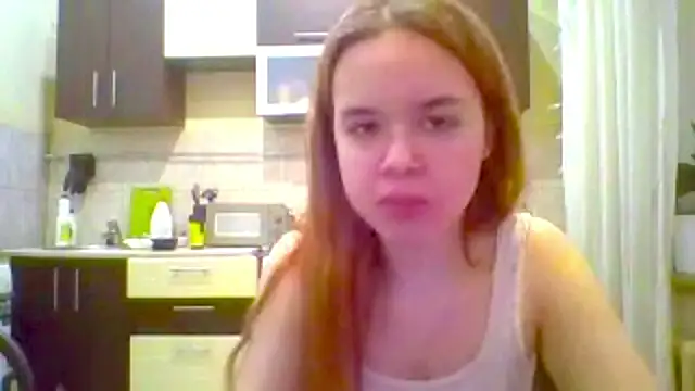 Snapshot of MariiCooper chatting on February 2026 05:08:01 PM MariiCooper online show from February 2026 05:08:01 PM