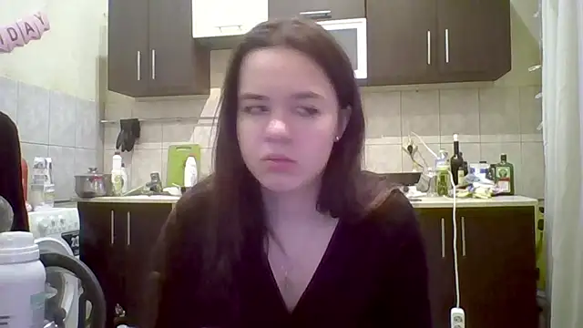 Snapshot of MariiCooper chatting on February 2026 04:16:01 PM MariiCooper online show from February 2026 04:16:01 PM