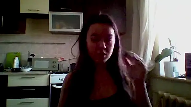 Snapshot of MariiCooper chatting on February 2026 03:10:01 PM MariiCooper online show from February 2026 03:10:01 PM