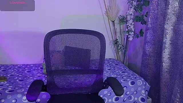 Scarlett Laurent online show from March 2026 05:13:01 AM