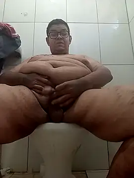 Snapshot of DGdaSul chatting on April 2026 09:40:01 AM DGdaSul online show from April 2026 09:40:01 AM