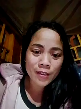 molly-xx online show from February 2026 10:33:01 AM