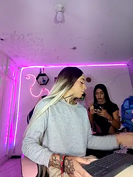 Violeta R  online show from April 2026 05:16:01 AM