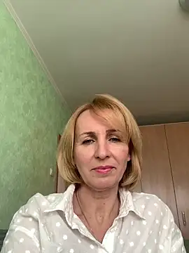 Snapshot of VeltaMur975 chatting on February 2026 10:00:01 AM VeltaMur975 online show from February 2026 10:00:01 AM