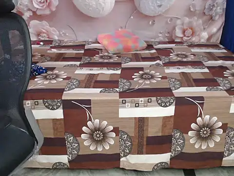 its-sarika01 online show from March 2026 06:19:01 AM