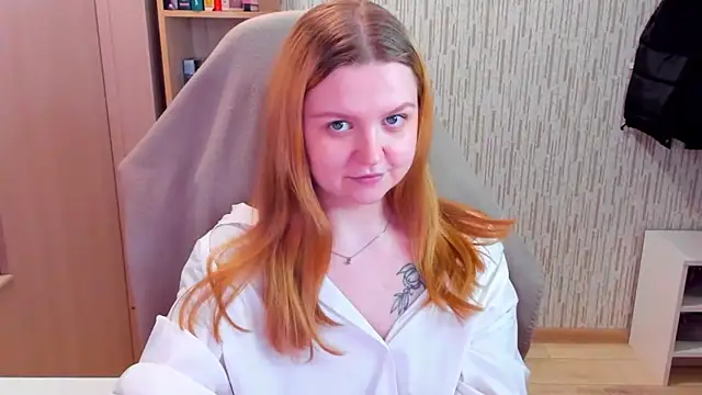 AnitaXVine online show from March 2026 12:32:01 PM