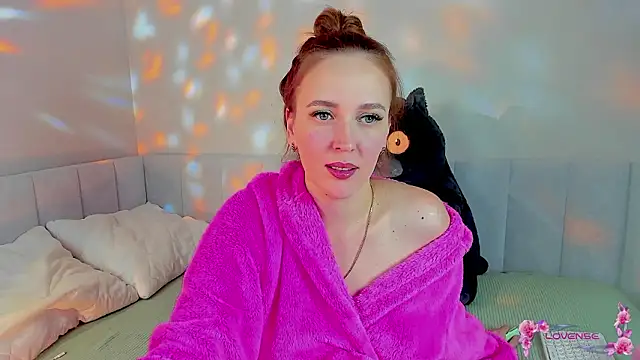 Snapshot of she_wolf chatting on March 2026 03:51:01 PM she wolf online show from March 2026 03:51:01 PM
