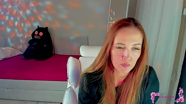 Snapshot of she_wolf chatting on March 2026 01:11:02 PM she wolf online show from March 2026 01:11:02 PM