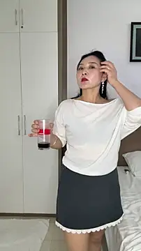 jiejie8888 online show from February 2026 07:16:02 AM