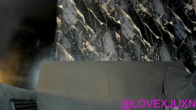 Snapshot of LovexJuxn8 chatting on March 2026 09:36:01 PM LovexJuxn8 online show from March 2026 09:36:01 PM