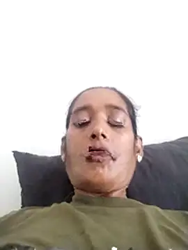 Snapshot of Baby_P chatting on February 2026 10:14:02 AM Baby P online show from February 2026 10:14:02 AM