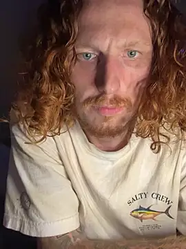 Snapshot of Bigxred3 chatting on February 2026 05:39:02 AM Bigxred3 online show from February 2026 05:39:02 AM