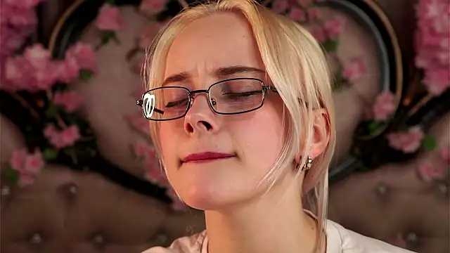 KirstinMcgeady online show from March 2026 11:26:02 AM