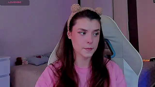 Snapshot of AlyaMiller chatting on February 2026 10:23:01 AM AlyaMiller online show from February 2026 10:23:01 AM