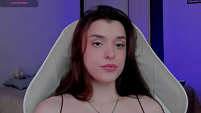 Snapshot of AlyaMiller chatting on February 2026 10:33:02 AM AlyaMiller online show from February 2026 10:33:02 AM