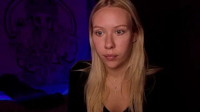 Snapshot of pureeangel chatting on March 2026 08:04:01 PM pureeangel online show from March 2026 08:04:01 PM